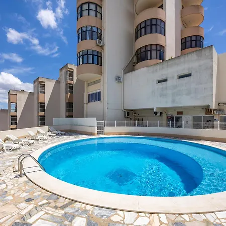 T2 Com Piscina - 150m Da Rocha Portavista Portimao